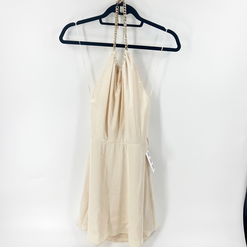 ✅ NWT STORIA THE ASTORIA HALTER DRESS IN CREAM WITH GOLD CHAIN DETAIL SIZE SMALL